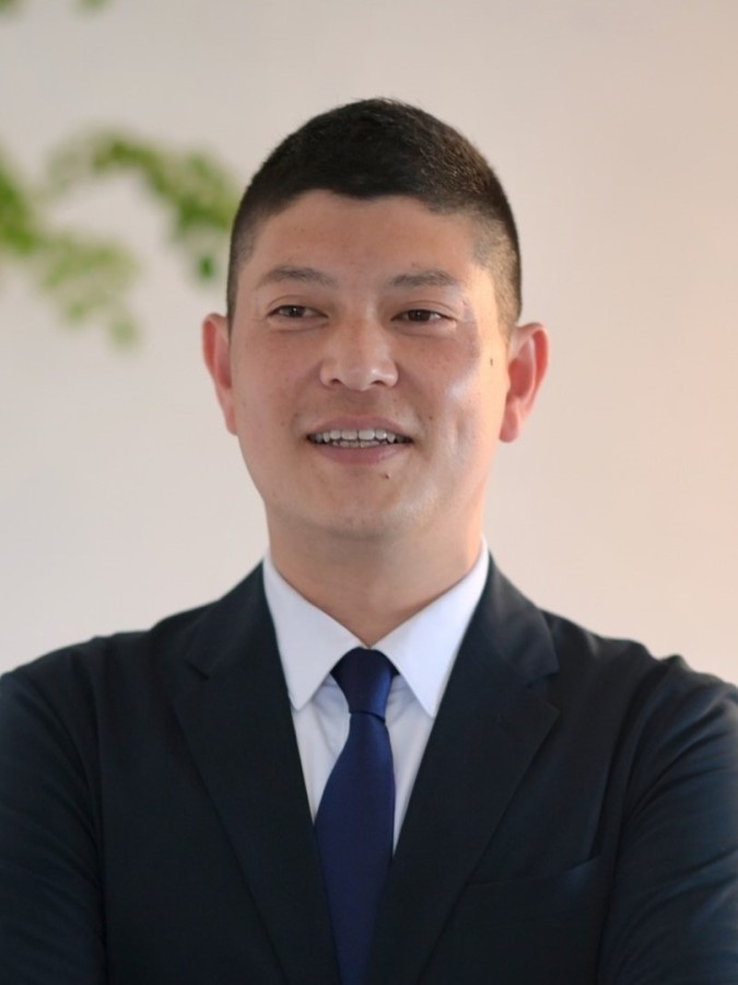 川西 洋介
